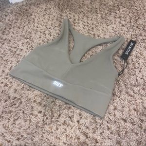 SET ACTIVE SPORTS BRA WITH TAGS! NEVER WORN!